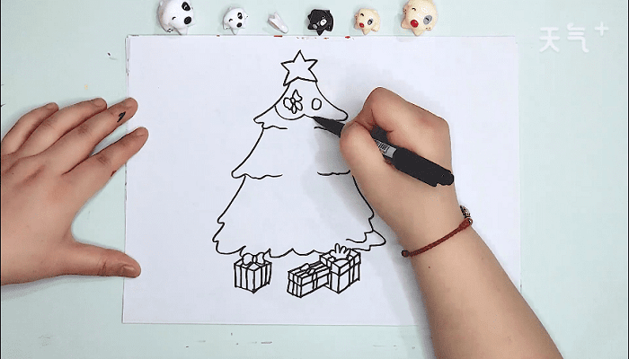 圣诞树最好看的简笔画 圣诞树最好看的简笔画怎么画