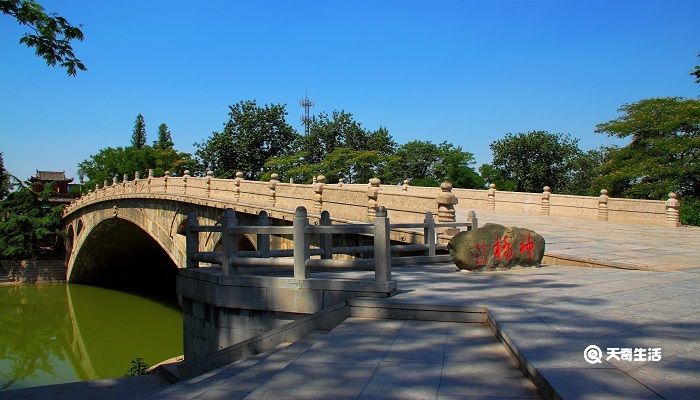 中国石拱桥说明方法的句子赏析