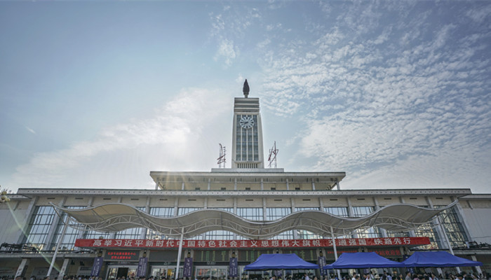 长沙站是长沙火车站吗