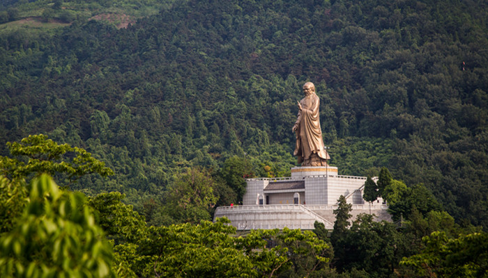 百家争鸣各派代表人物及思想