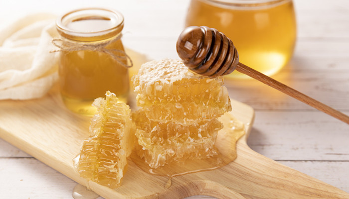 蜂王浆和蜂蜜的区别