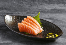寿司需要什么材料 制作寿司需要什么食材 寿司需要什么材料怎样做