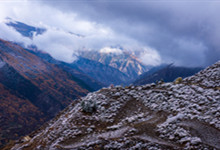 紅軍翻越的第一座大雪山是什么山 紅軍翻過的第一座雪山是什么山