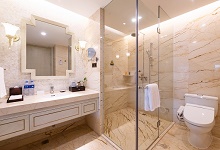 浴室镜前灯安装高度以及浴室镜前灯选择 浴室镜前灯高度多少合适 
