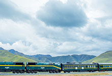 青藏铁路全长多少米 青藏铁路的精神是什么