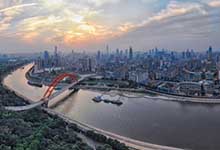 长江的起源在哪里，终点在哪里 长江的地貌特征