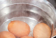 鸡蛋要煮多久才能熟?