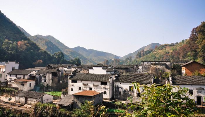 村居古詩(shī)意思