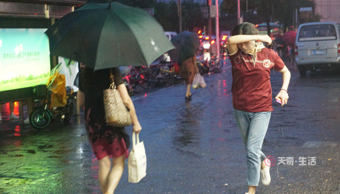 栉怎么读栉风沐雨是什么意思 栉风沐雨怎么读音是什么意思