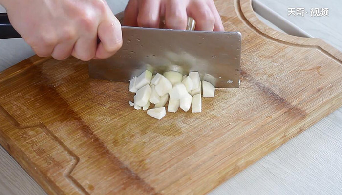 茭白肉丁的做法 茭白肉丁怎么做