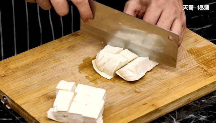 大虾烧豆腐的做法 大虾烧豆腐怎么做
