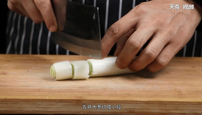 香菇凤爪汤的做法 香菇凤爪汤怎么做