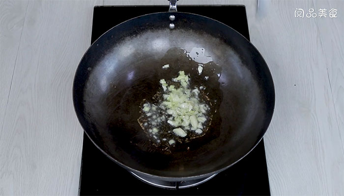 咸蛋黄炒笋瓜如何做 咸蛋黄炒笋瓜的做法