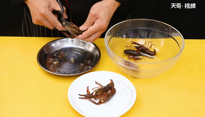 十三香龙虾的做法 十三香龙虾怎么做