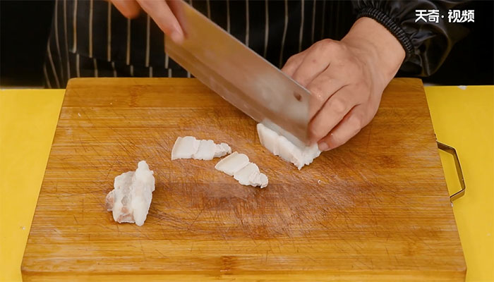 苕皮回锅肉的做法 苕皮回锅肉怎么做