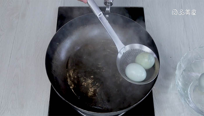 尖椒肉末炒皮蛋的做法 尖椒肉末炒皮蛋怎么做