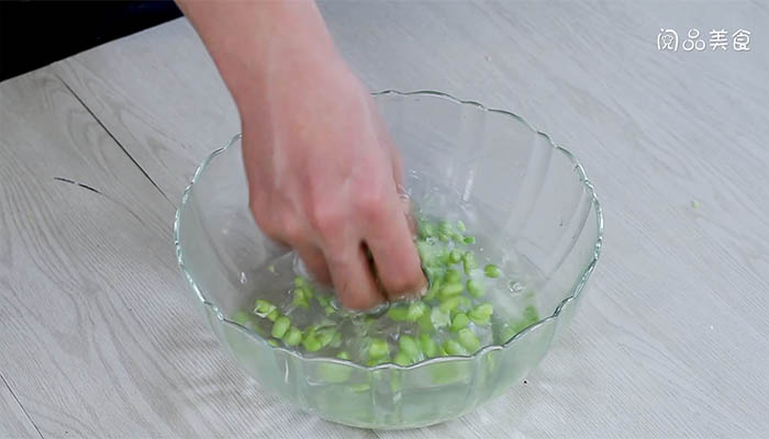 尖椒炒毛豆的做法 如何做尖椒炒毛豆
