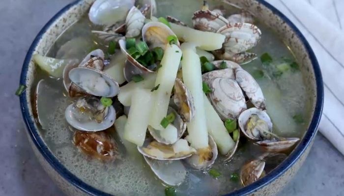 蛤蜊炖土豆家常做法 蛤蜊炖土豆怎么做