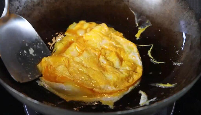 海带丝番茄炒蛋怎么做好吃 海带丝番茄炒蛋的做法