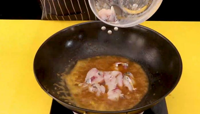 西红柿水煮鱼怎么做  西红柿水煮鱼的做法