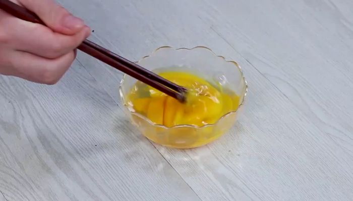 尖椒鸡蛋的做法  尖椒鸡蛋怎么做