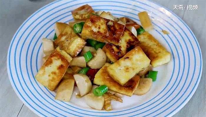 杏鲍菇炒豆腐做法 杏鲍菇炒豆腐怎么做