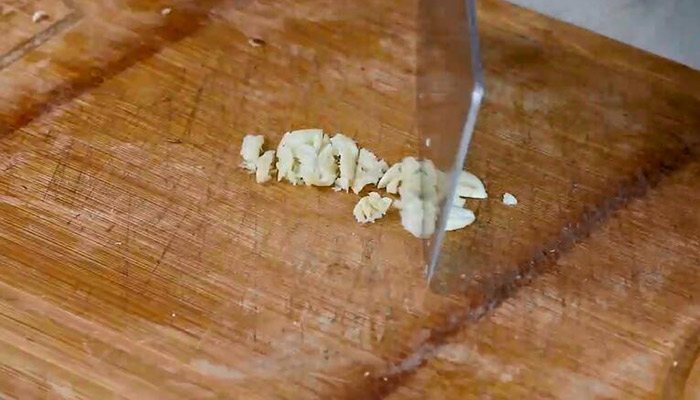 毛豆炒香菇的做法 毛豆炒香菇怎么做