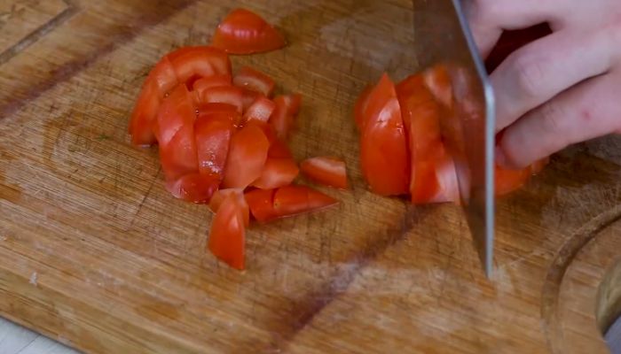 西红柿炒虾仁的做法  西红柿炒虾仁怎么做