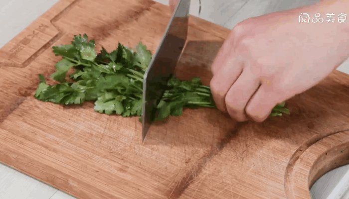 培根香菜卷的做法，培根香菜卷怎么做