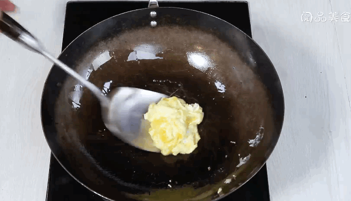 韭菜花炒鸡蛋的做法，韭菜花炒鸡蛋怎么做