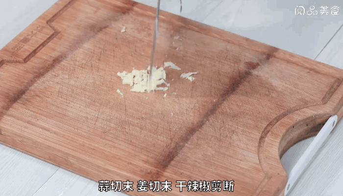 韭菜花炒土豆丝做法  韭菜花炒土豆丝怎么做
