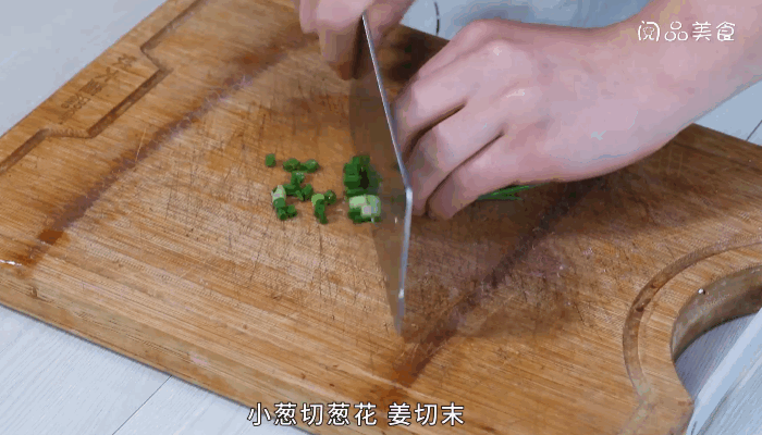 番茄炒油豆腐做法  番茄炒油豆腐怎么做