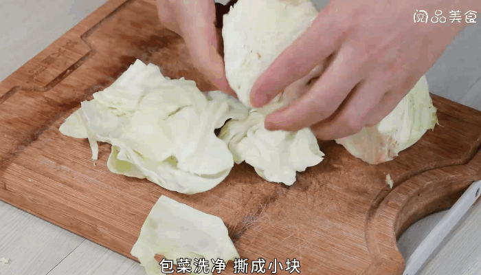 油豆腐炒包菜的做法，油豆腐炒包菜怎么做
