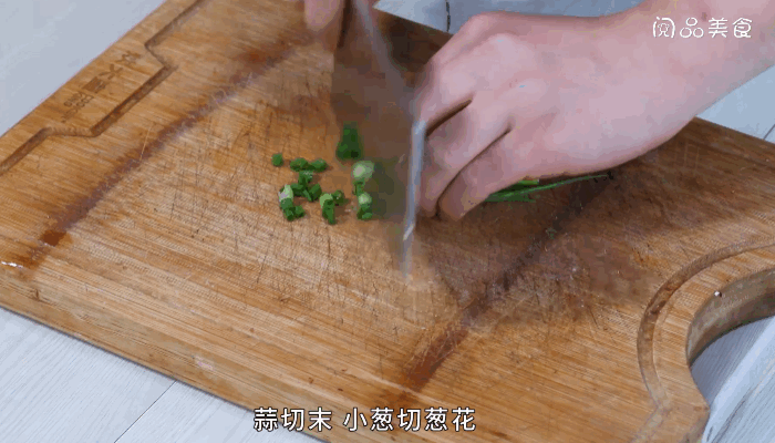 酿油豆腐焖冬瓜做法  酿油豆腐焖冬瓜怎么做