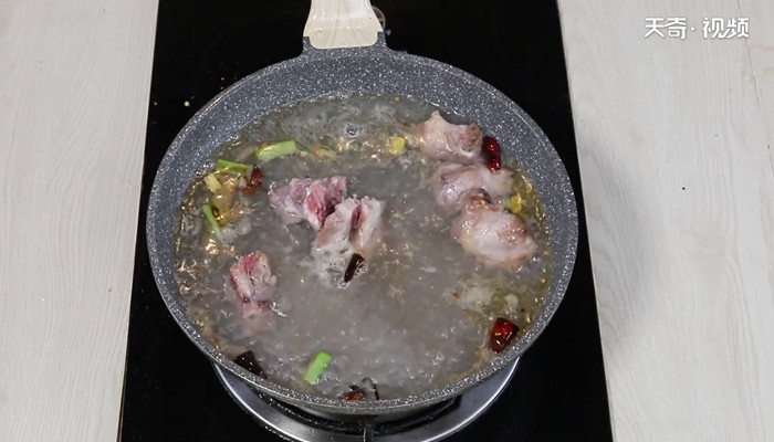 排骨汤面的做法 排骨汤面怎么做