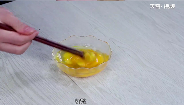 青椒炒鸡蛋的做法 青椒炒鸡蛋怎么做