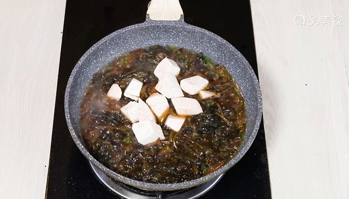雪菜炒香芋怎么做 雪菜炒香芋的做法