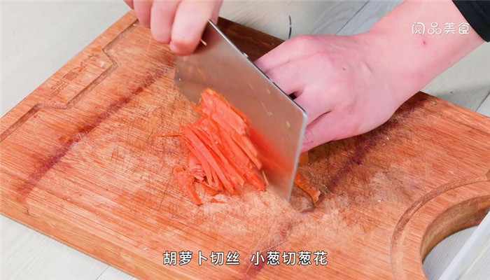 苕粉皮炒胡萝卜丝的做法 苕粉皮炒胡萝卜丝怎么做