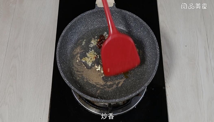 花菜炒凤尾菇的做法 花菜炒凤尾菇怎么做