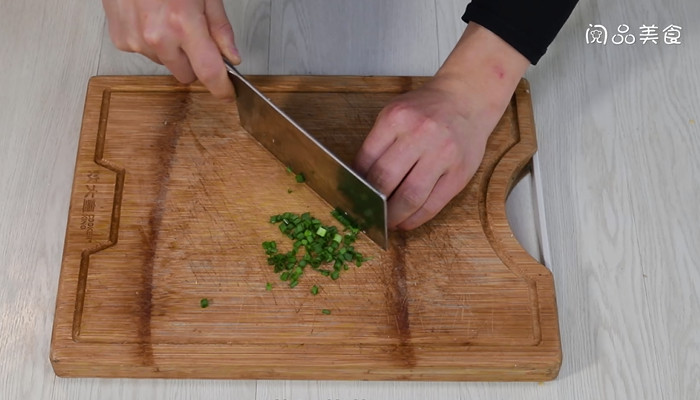 榨菜蒸排骨的做法 榨菜蒸排骨怎么做