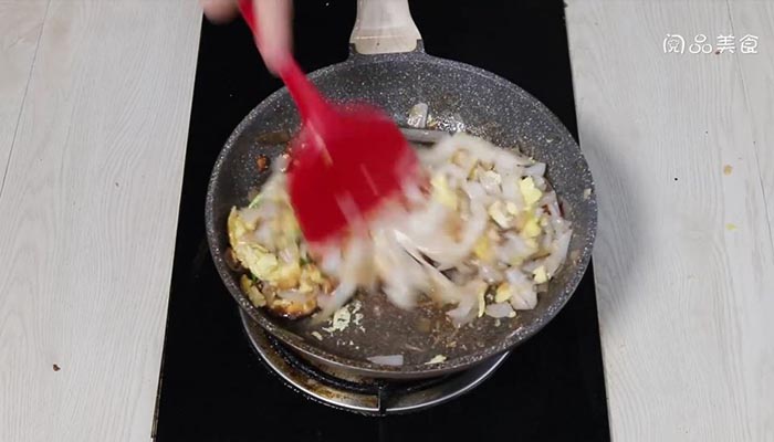 怎样炒香菇鸡蛋米粉 炒香菇鸡蛋米粉
