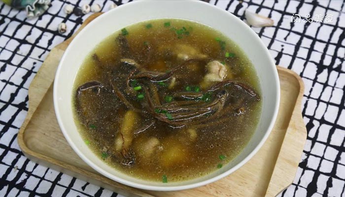 茶树菇炖鸡汤 茶树菇炖鸡汤的做法