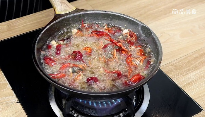 爆炒小龙虾的做法 爆炒小龙虾怎么做好吃