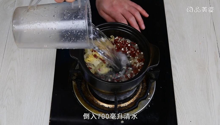 银耳红豆薏米红枣汤的做法 银耳红豆薏米红枣汤怎么做