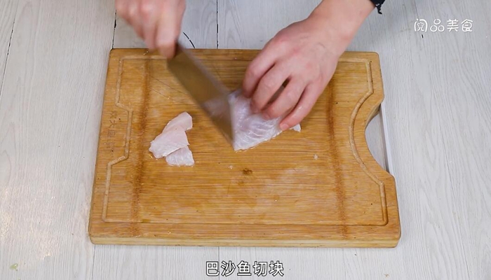 蚝油巴沙鱼的做法 蚝油巴沙鱼怎么做