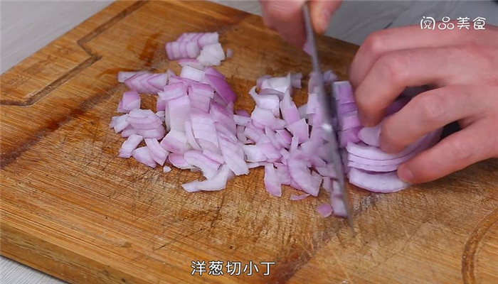 洋葱肉包子馅怎么做 洋葱肉包子馅的做法