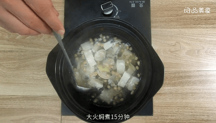 文蛤豆腐汤 文蛤豆腐汤的做法