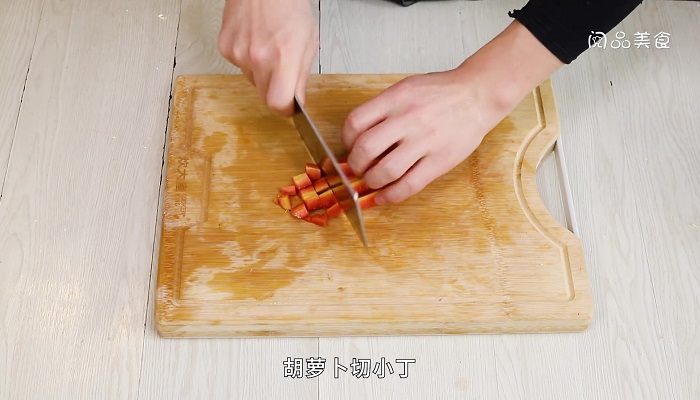 青豆香菇胡萝卜的做法 青豆香菇胡萝卜怎么做