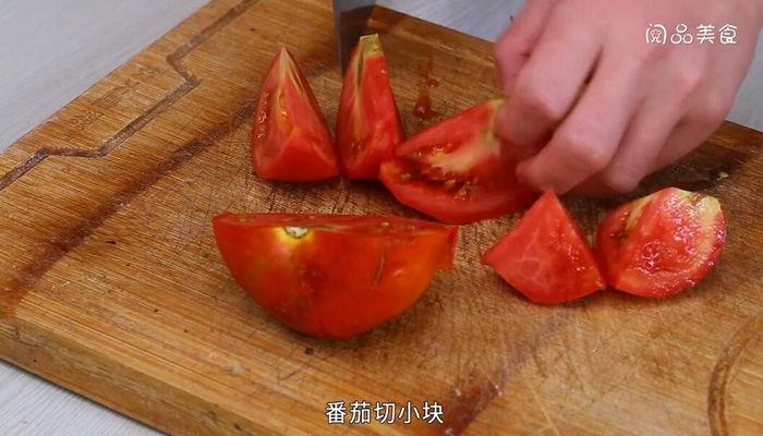 番茄炒黄瓜炒鸡蛋的做法 番茄炒黄瓜炒鸡蛋怎么做