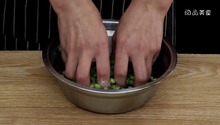 蒜香香酥豌豆怎么做 蒜香香酥豌豆做法